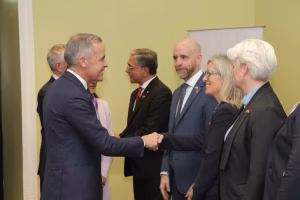 Prime Minister Mark Carney Engages with UTIF Startups at Canada–India Innovation Showcase in Mumbai